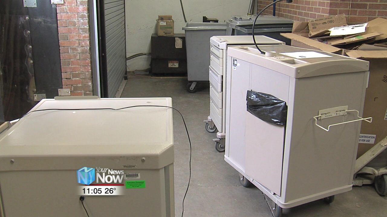 Hospital donates equipment to Rotary program1.jpg